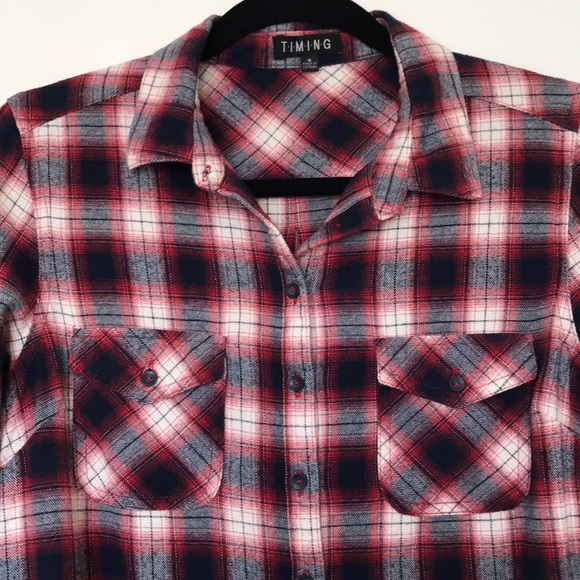 Timing Button Down Flannel - Picture 4 of 8